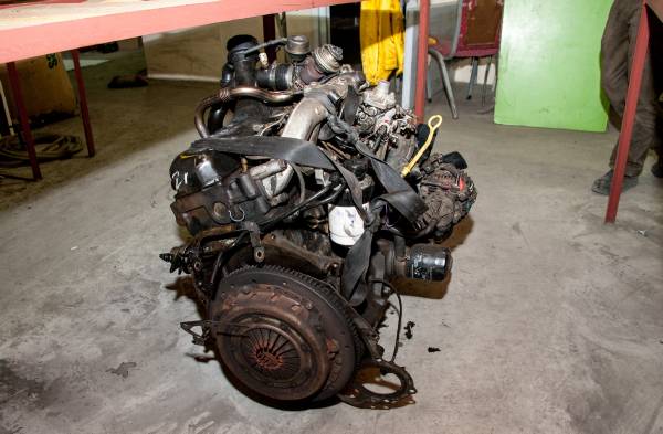 FORD TRANSİT 100 L-S-V ÇIKMA PARÇA   T15 TURBOLU KOMPLE MOTORU